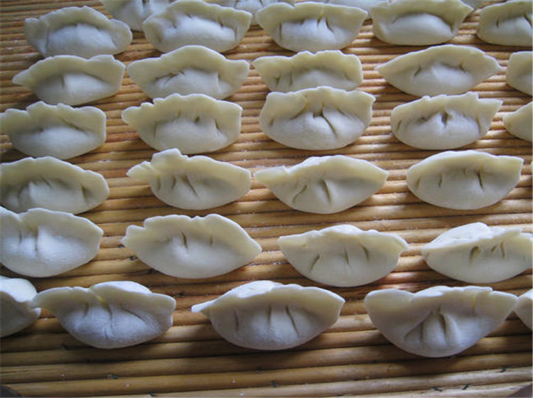 冬至团建吃水饺，寒冷冬季心暖暖！